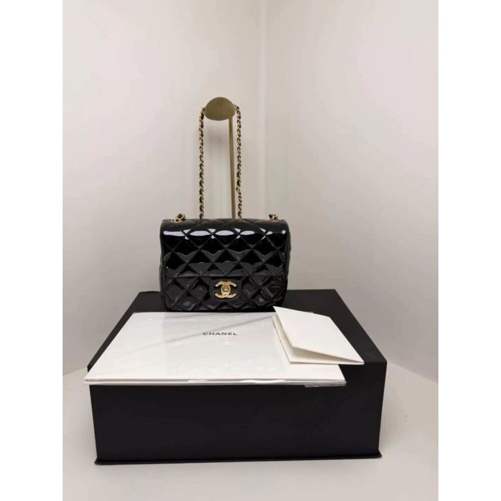 Chanel Women Pre-Loved Bag Very Good Condition